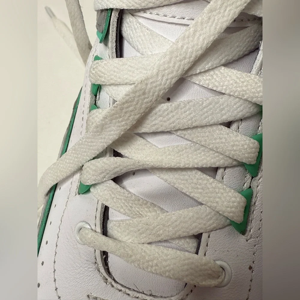Nike Air Jordan 2 Retro Shoes Womens Size 10.5 Sneakers Crystal Mint‎ White